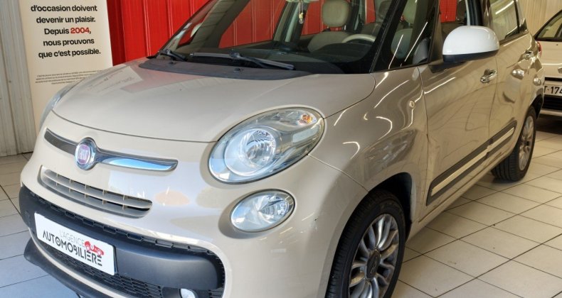 Fiat 500L 1.3L MULTIJET DIESEL LONGE TOIT PANORAMI