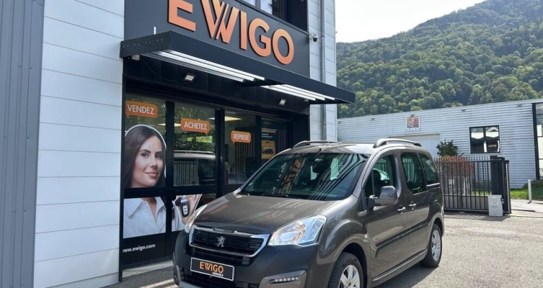 Peugeot Partner Tepee COMBI 1.2L 110ch RADAR AR
