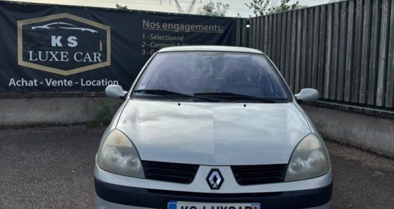 Renault Clio II Phase 2 1.4 i 16V 98 cv 1 Ã¨res mains