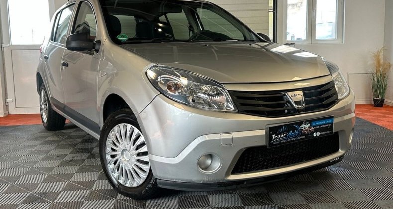 Dacia Sandero 1.4i 75cv AMBIANCE