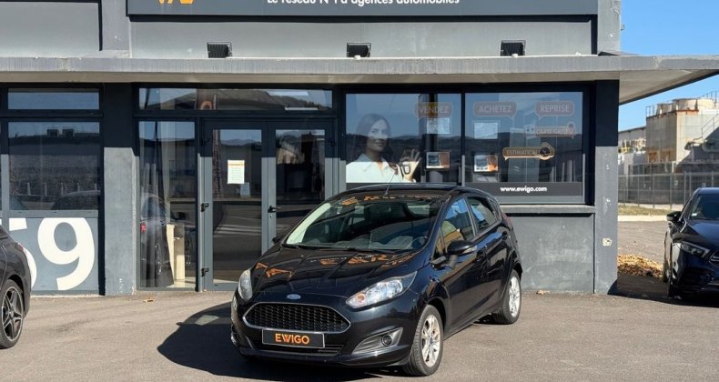 Ford Fiesta 1.2 80ch BLACK DISTRIBUTION FAITE