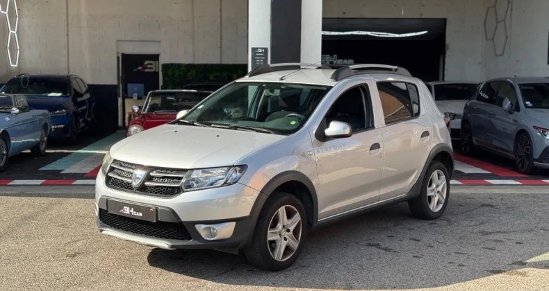 Dacia Sandero 0.9 TCE 90cv AMBIANCE / CLIMATISATION / 