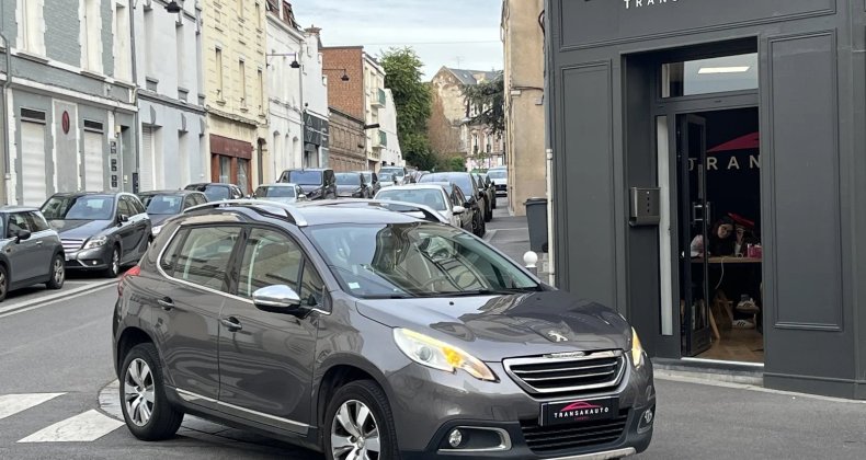 Peugeot 2008 Allure VTI RADAR
