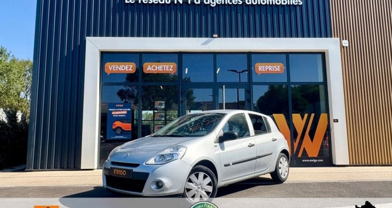 Renault Clio iii 1.2 75ch yahoo â clim attelage com