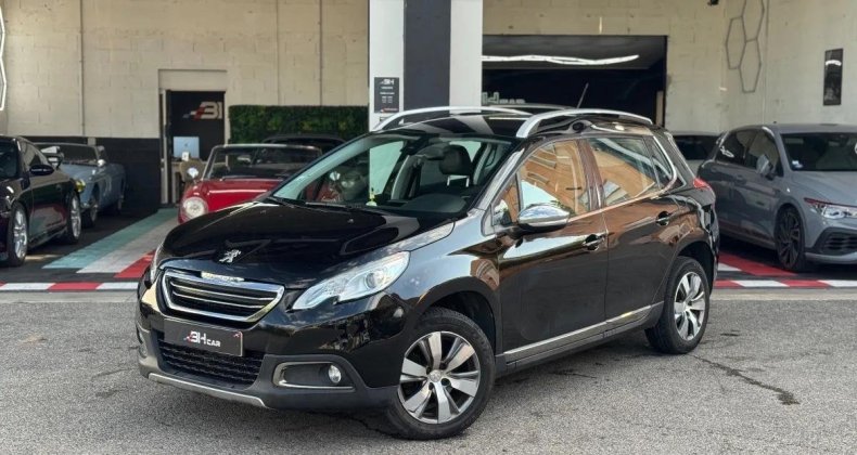 Peugeot 2008 PHASE 2 / 1.2L 110cv ALLURE / BOITE AUTO