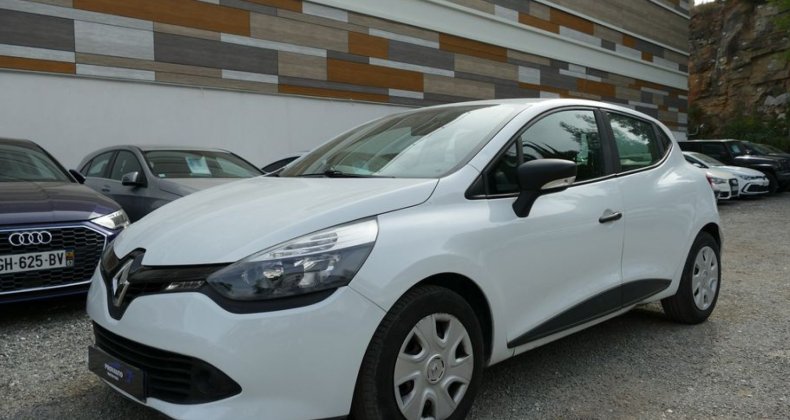 Renault Clio IV SOCIETE 1.5 DCI 90 Ch BVM5 2 PLACES