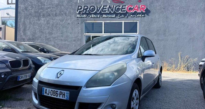 Renault Scenic 1.5 DCI 105CH AUTHENTIQUE
