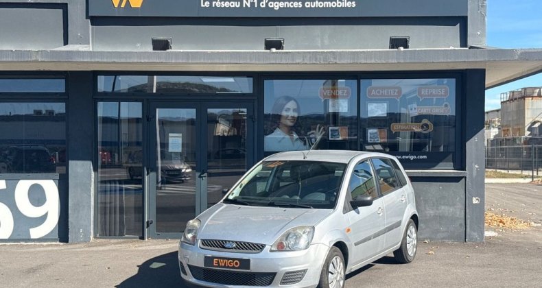Ford Fiesta 1.4 TDCI 70ch FUN DISTRIBUTION FAITE