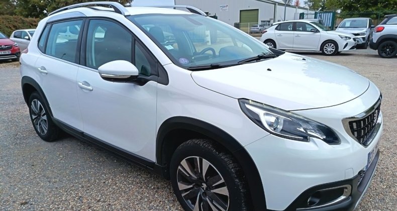 Peugeot 2008 1.2 110cv EAT8 ALLURE GARANTIE 12 MOIS