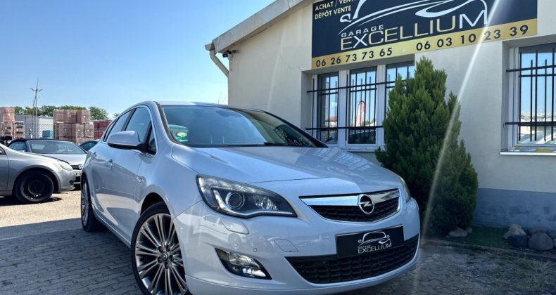 Opel Astra J OPC