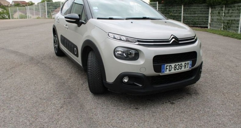 Citroen C3 SHINE 110 CV ESSENCE CLIM GPS MIROR LINK