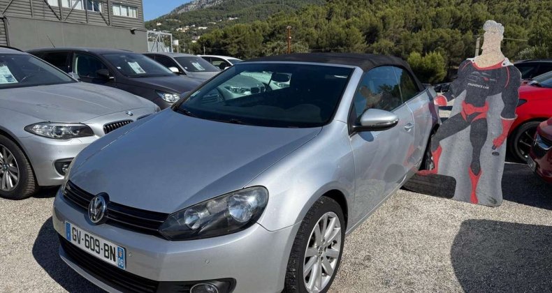 Volkswagen Golf 1.2 TSI 105CH BLUEMOTION TECHNOLOGY