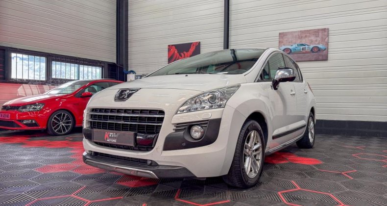 Peugeot 3008 2.0 HDi 163 BVA HYbrid4
