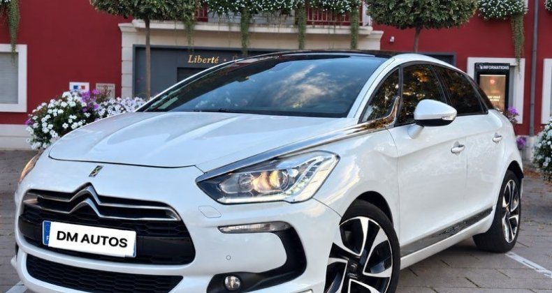 Citroen DS5 2.0 hdi 160 so chic clim auto gps camÃ©r