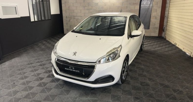 Peugeot 208 1.6 BLUEHDI 100CH STYLE 5P GARANTIE 60 M