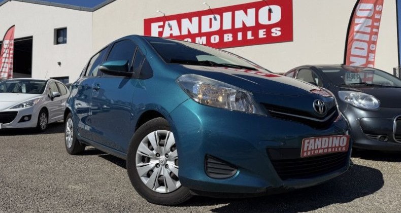 Toyota Yaris 90 D-4D DYNAMIC 5P