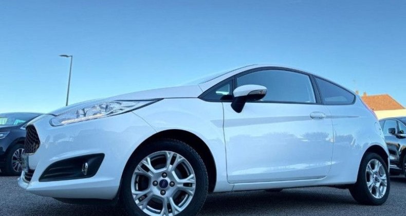 Ford Fiesta 1.0 ECOBOOST 100CH STOP&START TREND 3P