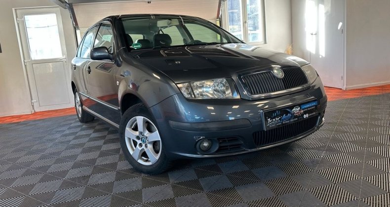 Skoda Fabia 1.4i 75cv AMBIENTE