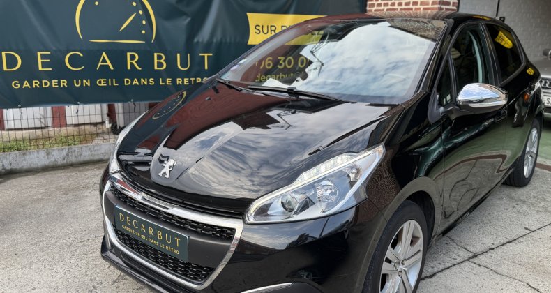 Peugeot 208 i 1.2 PureTech 82 Signature