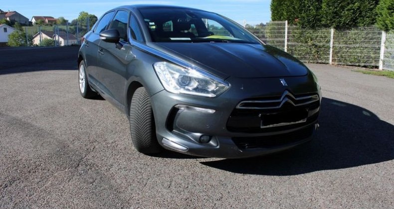 Citroen DS5 2L HDI 160 CV EXÃCUTIVE GPS 3D CAMÃRA 