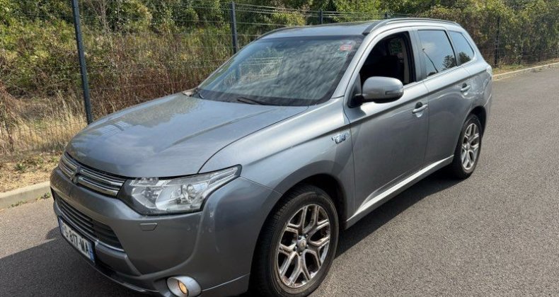 Mitsubishi Outlander hybride essence PAS DE PUISSANCE
