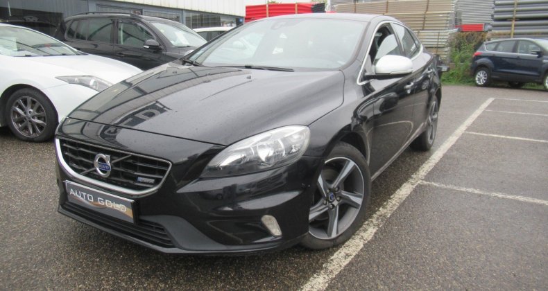 Volvo V40 T2 120ch Start&Stop R-Design