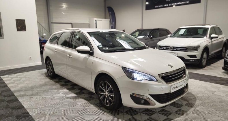 Peugeot 308 SW Allure Business 1.6 BlueHDi EAT6 S&S 120