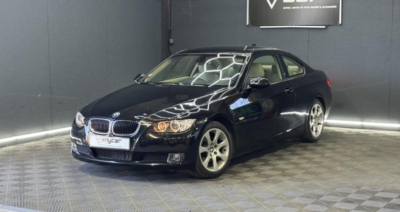 BMW Série 3 (E92) COUPE 320D 177 ch LUXE