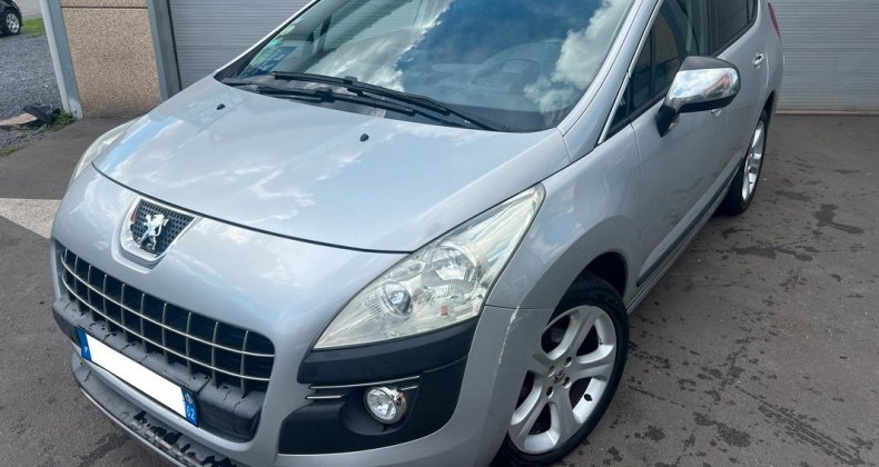 Peugeot 3008 1.6 e-HDI 112 Allure Premium Pack FULL