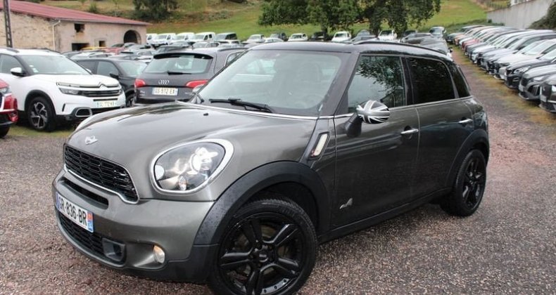 Mini Countryman COOPER SD 143CH