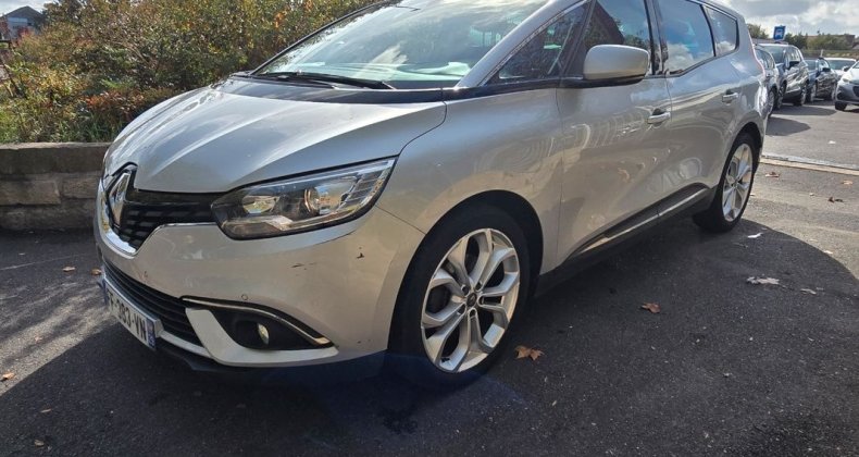 Renault Grand Scenic 1.7l dci 120 intens 7places