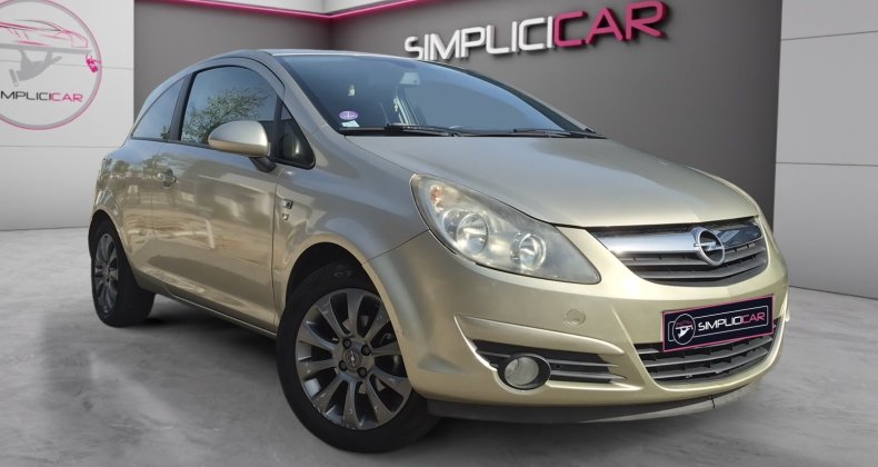 Opel Corsa 1.2 TWINPORT 85 111