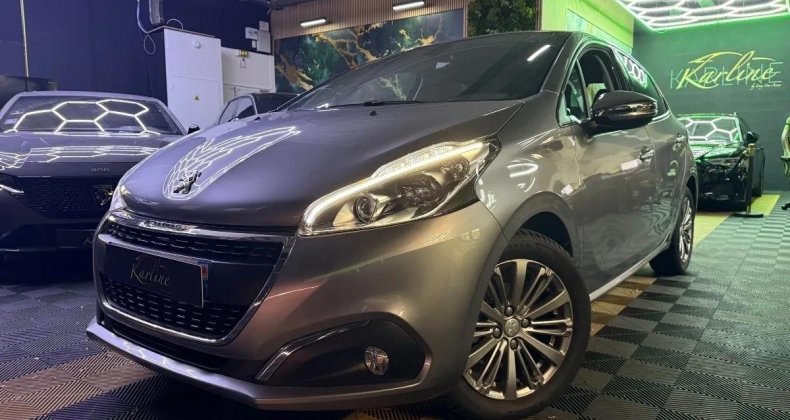 Peugeot 208 GENERATION-I 1.2 PURETECH 80 ALLURE I EN