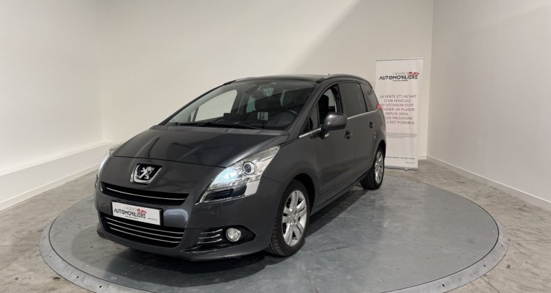 Peugeot 5008 1.6l HDI 112ch Allure 7pl / Cuir / GPS /