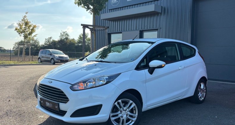 Ford Fiesta 1.2 60 EDITION 3 PORTES - 1 ERE MAIN