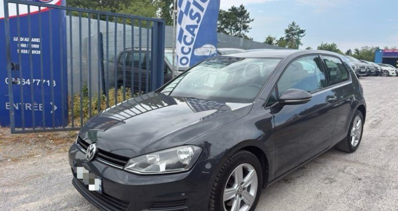 Volkswagen Golf Magnifique 7 en 1,2 85 cv gps Bluetooth 