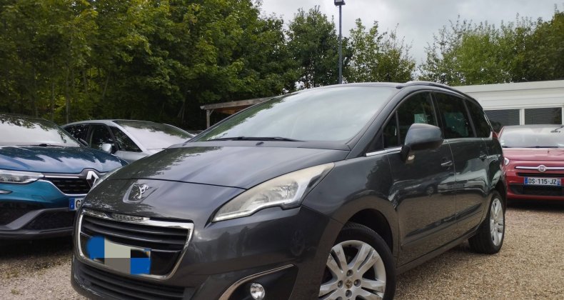 Peugeot 5008 1.6 HDi 115ch FAP Business Pack
