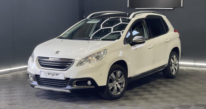 Peugeot 2008 1.6 E-HDI 92 ch FELINE TITANE