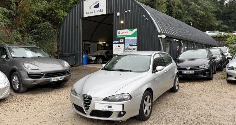 Alfa-romeo 147 1.6i T-Spark 120cv Milano 2Ã©me Main Pha