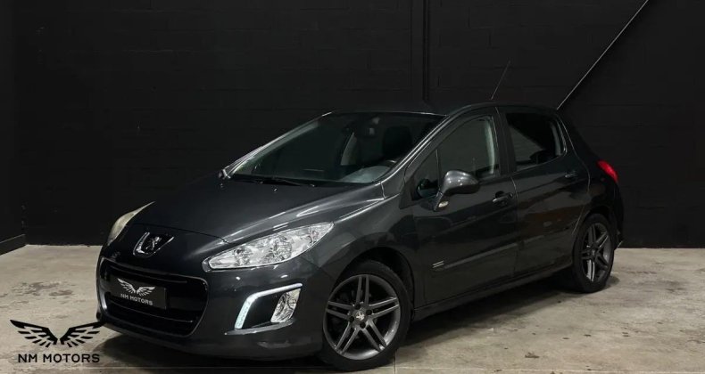 Peugeot 308 GENERATION-I 1.6 E-HDI 115 CV SPORTIUM