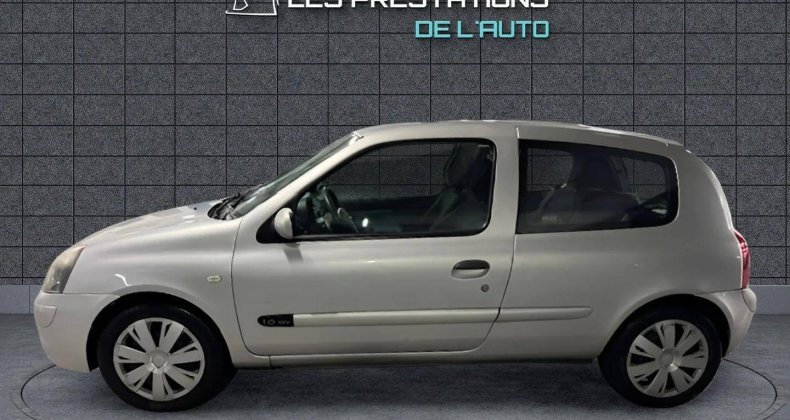 Renault Clio II (B/C65) 1.6 16v 110ch ExtrÃªme 3p