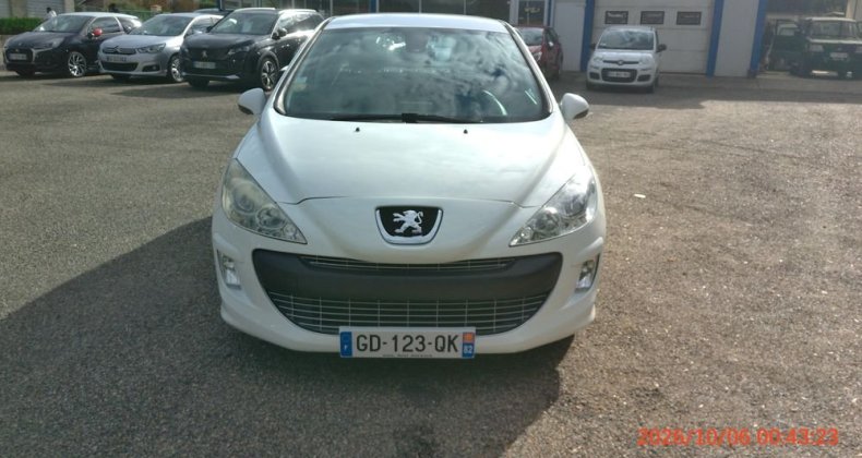 Peugeot 308 1.6 HDi 90ch FAP BLUE LION Premium