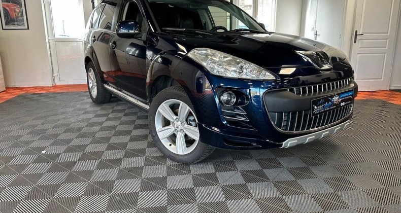 Peugeot 4007 2.2 HDi 16V 156ch FAP FÃ©line 4x4 7Place