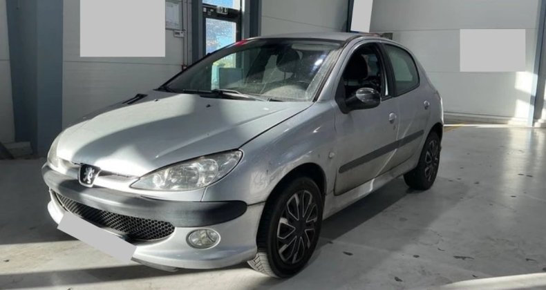 Peugeot 206 1.6L XT