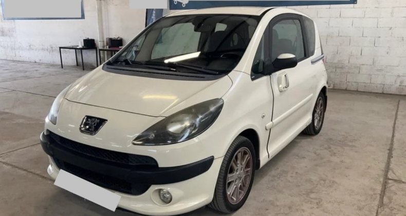Peugeot 1007 1.6L Sporty Pack