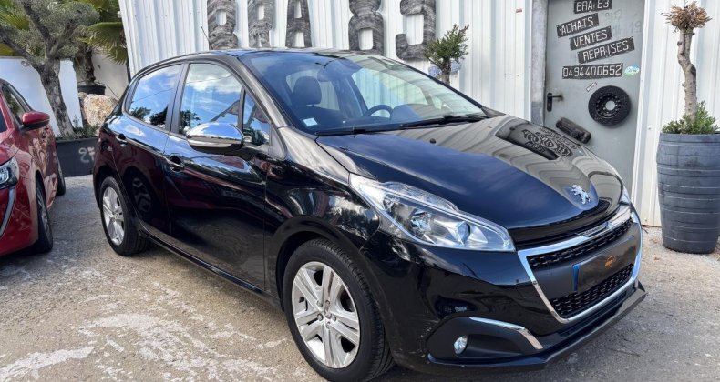 Peugeot 208 1.2i PureTech 12V S&S - 82 Evap BERLINE 