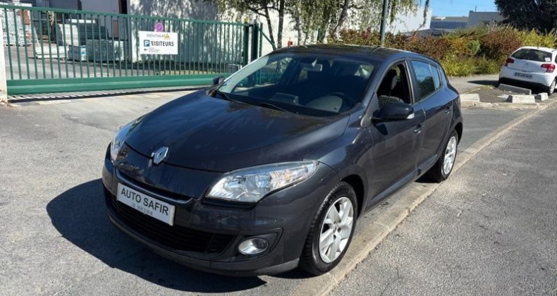 Renault Megane 1.5 dCi 110ch FAP Dynamique EDC ecoÂ²
