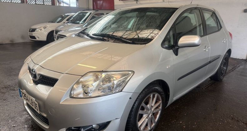 Toyota Auris Totta 2.0 D4D 126 Joint de culasse Ã  pr