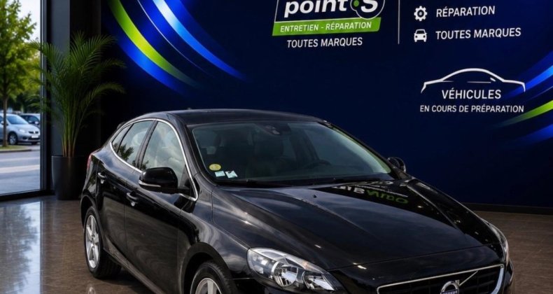 Volvo V40 PH2 D2 1.6 D 115CV BVM6 MOMENTUM AN:2015