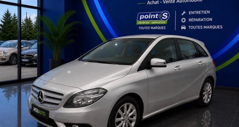Mercedes Classe B 180 CDI 110CV PH2 BVA 7G-DCT AN:2012 VEN